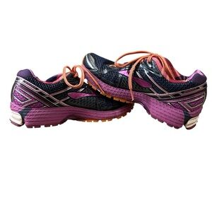 Brooks Adrenaline GTS 15 Women's Running Shoes Size 11 B Black/Purple/Orange